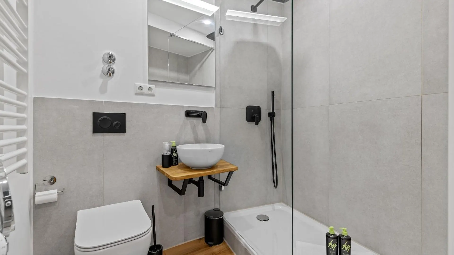 Apartment Ma Suite -New-23Floor-Fantasticview-Center Augsburg Germany